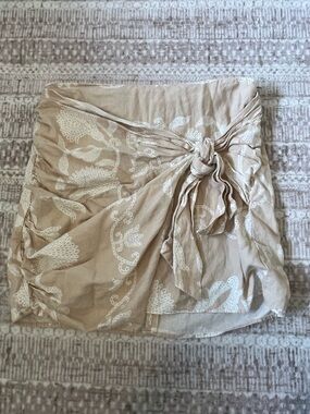 Zara Women’s Floral High Waisted Mini Wrap Skirt size Medium